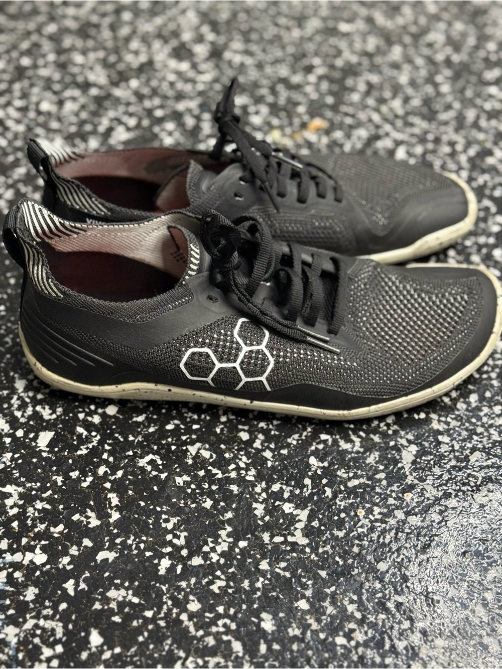 Vivobarefoot men’s geo racer knit sz 42 9US